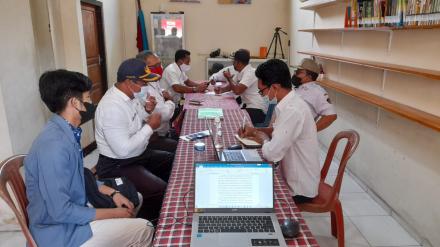 Pembekalan Pengelolaan Perpustakaan Maha Saraswasti Desa Sepang oleh DAPD Kabupaten Buleleng